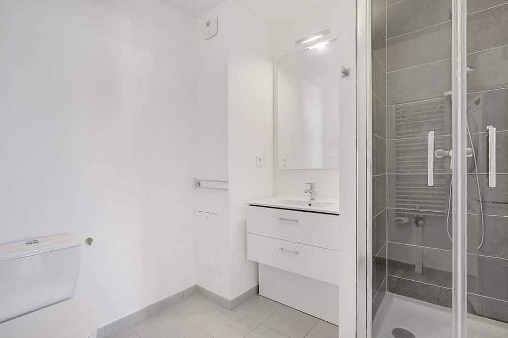 Appartement entier, Élégant appartement lumineux • 4P • La Défense in Puteaux, Hauts-de-Seine