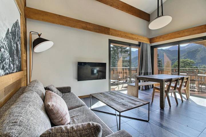 Station pour 8 personnes, avec jardin ainsi que jacuzzi et sauna à Saint-Martin-Vésubie - 2