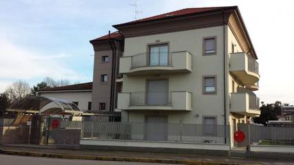 Cottage pour 3 personnes, avec balcon à Monza