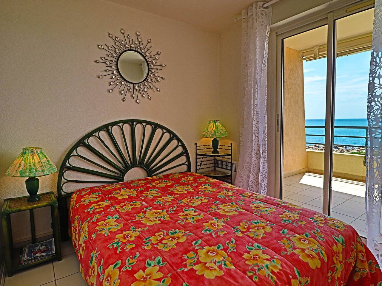 Entire apartment, 34m² Apartment with sea view terrace in Sète, 2 rooms for 4 people in Sete, Côte d'Améthyste