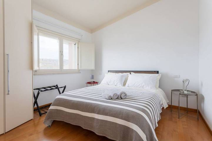Appartamento intero, Attico Eleonora – Terrazza & Parcheggio in Centro in Oristano, Campidano