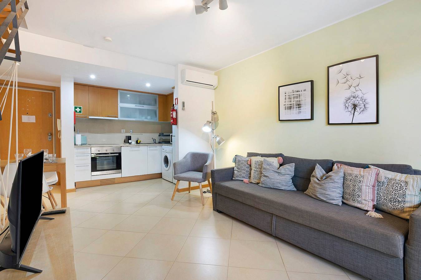 Ganze Wohnung, Apartment „Duplex - Cabanas Garden“ mit Gemeinschaftspool, Wlan und Klimaanlage in Cabanas de Tavira, Conceição e Cabanas de Tavira