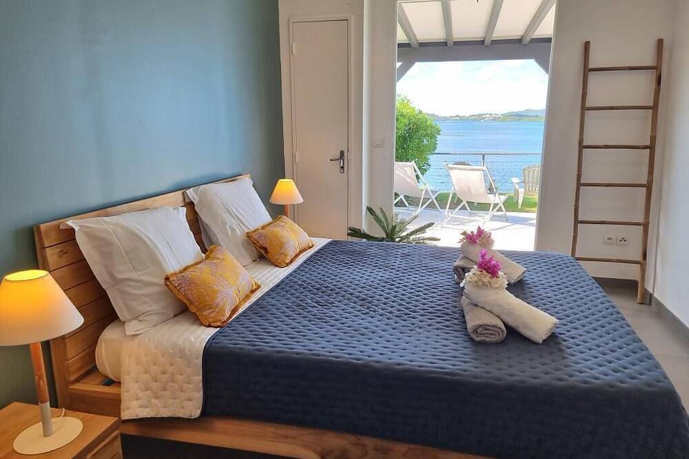 East Keys Villa Madame: pool and sea access, sea view, 2Ch/2Sdb in Martinique