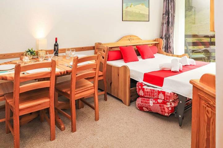 Gîte pour 4 personnes, avec jardin dans Siviez - 3