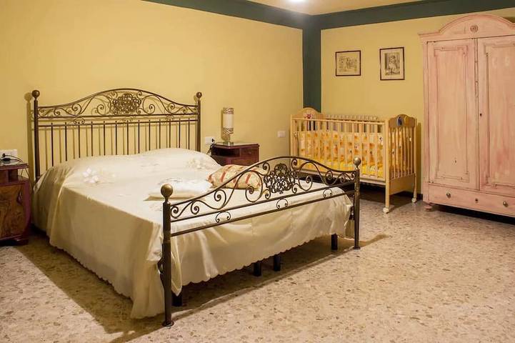 Manor House near Venice, Prosecco hills, and Dolomites with private pool in Codognè, Provincia di Treviso