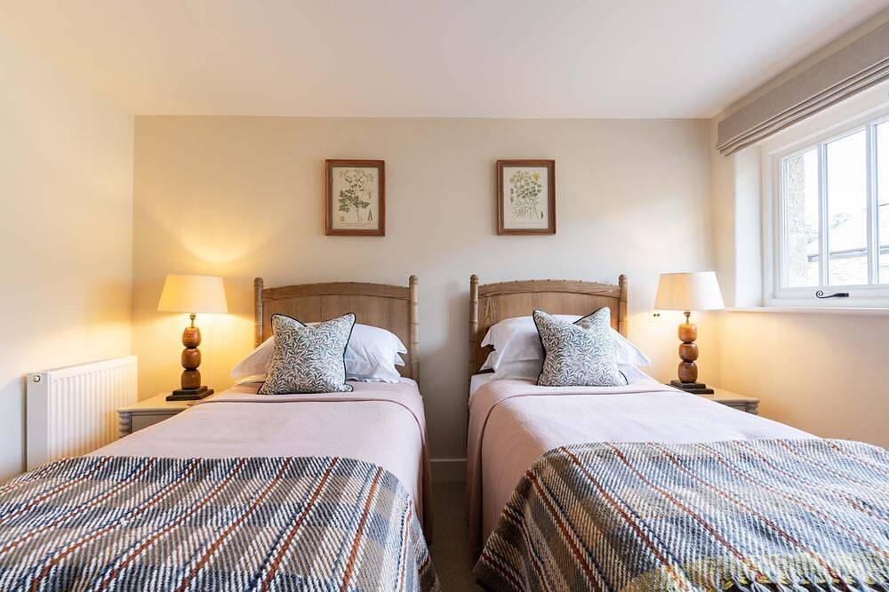 Sleeps 4, Dog friendly, Perfect retreat for families in Truro, Cornualles