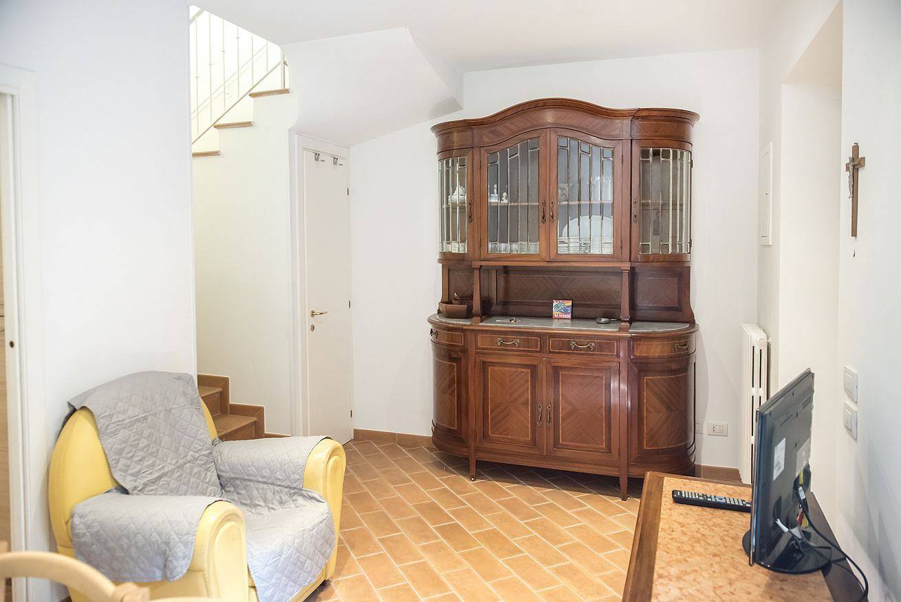 Apartamento entero, N216 - Numana, sky-earth in the alleys 200m from the sea in Numana, Riviera del Conero