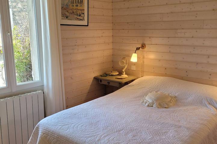 Location de vacances pour 8 personnes, animaux acceptés à Ucciani - 2