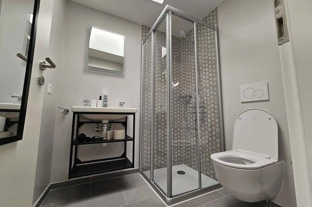 Appartement entier, Modern studio on the top floor - Prilly in Prilly, District de l'Ouest lausannois