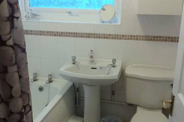 Chalet for 4 People in Sandown, Isle of Wight, Photo 3