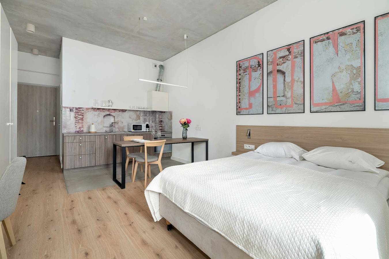 Estudio entero, Księcia Witolda 64 | Wroclaw | Comfortable Studio | Air conditioning | Workspace | Near the Center in Breslavia, Lower Silesia