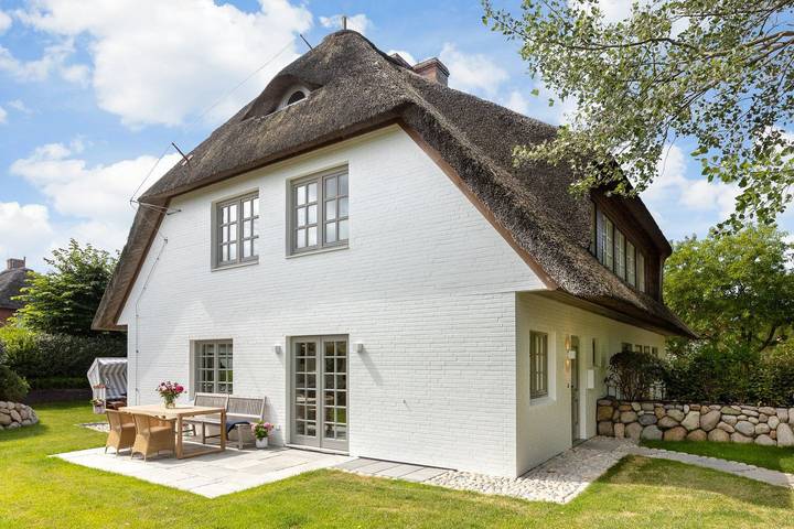 Ferienhaus für 6 Personen, mit Terrasse und Garten sowie Sauna in Keitum - 2