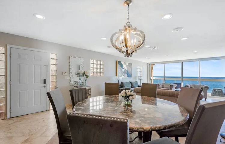 Location de vacances pour 8 personnes, avec balcon ainsi que vue sur l’océan et vue dans Californie - 3