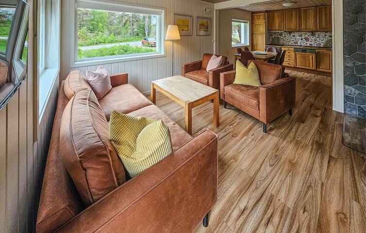 Casa de vacaciones para 6 personas con jardín in Hvaler