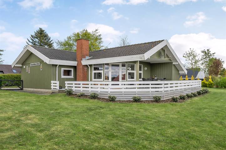 Ferienhaus für 5 Personen, mit Terrasse und Garten sowie Sauna und Whirlpool in Rendbjerg