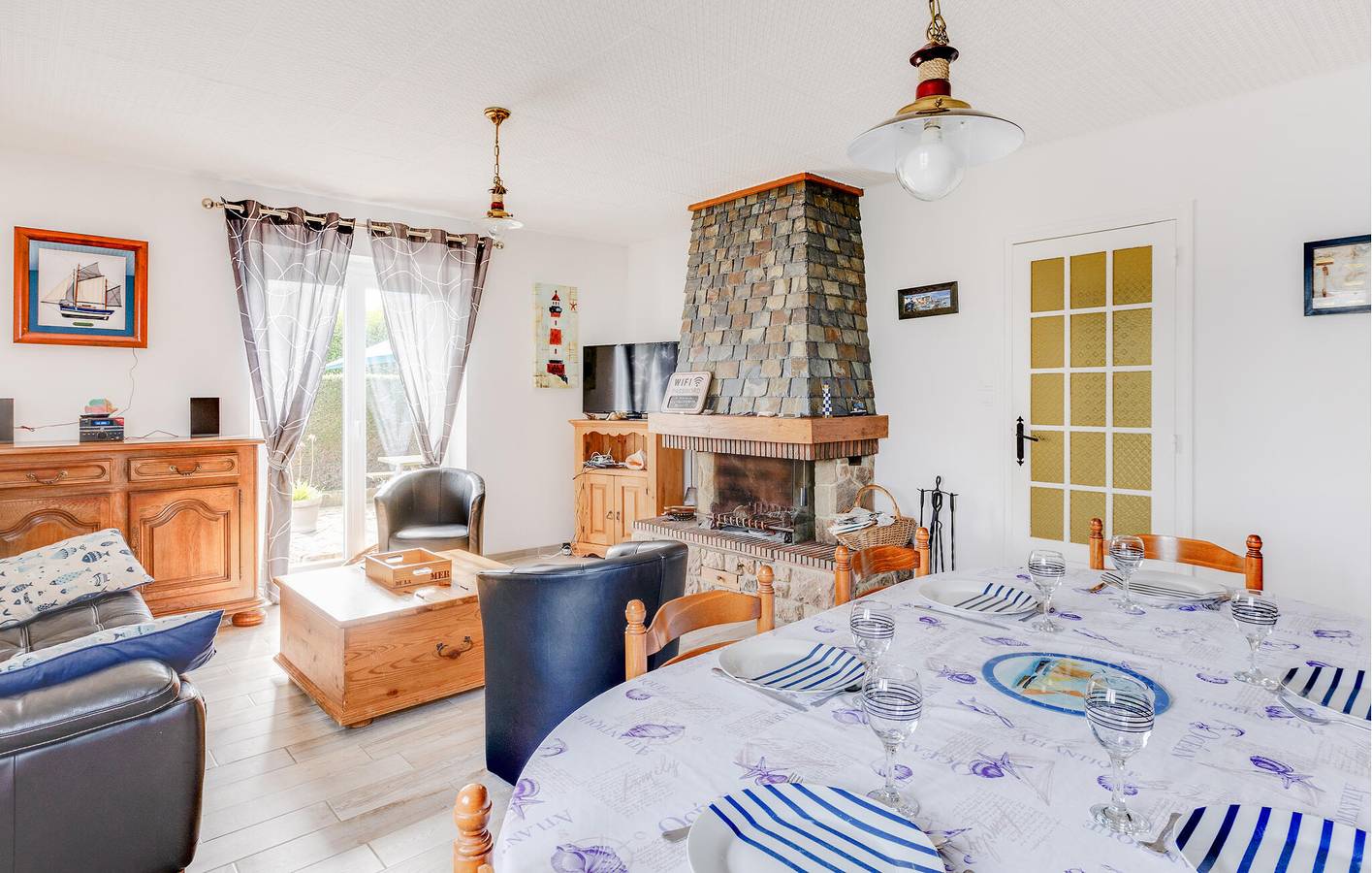 Gemütliche 2-Zimmer-Wohnung mit Garten, Parkplatz und nur 600 m vom Strand Roc'h Hir entfernt in Loguivy de la Mer, Ploubazlanec