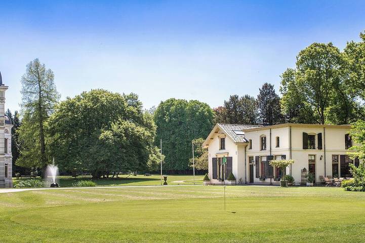 B&B and Spa Estate Matanze, Deer View room. in IJssel
