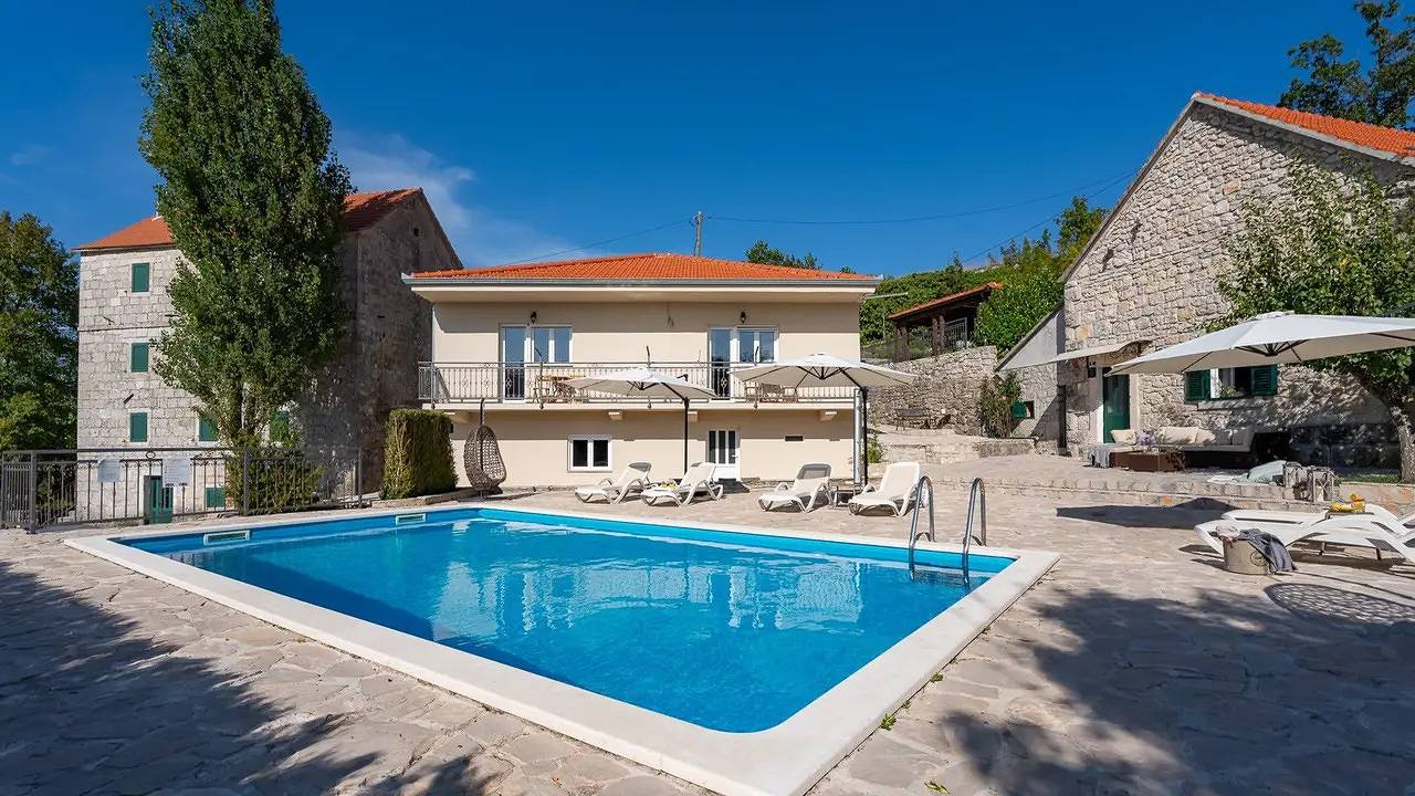 Villa für 10 Personen (236 m²) in Studenci in Makarska Riviera