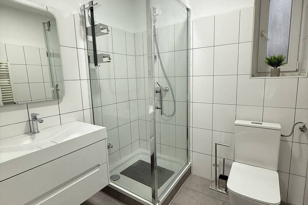 Ganze Wohnung, City-Apartment - zentral mit schöner Terrasse in Herne, Ruhrgebiet