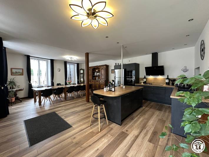 Gîte pour 12 personnes, avec Terrasse et Jardin dans Villotte-sur-Ource