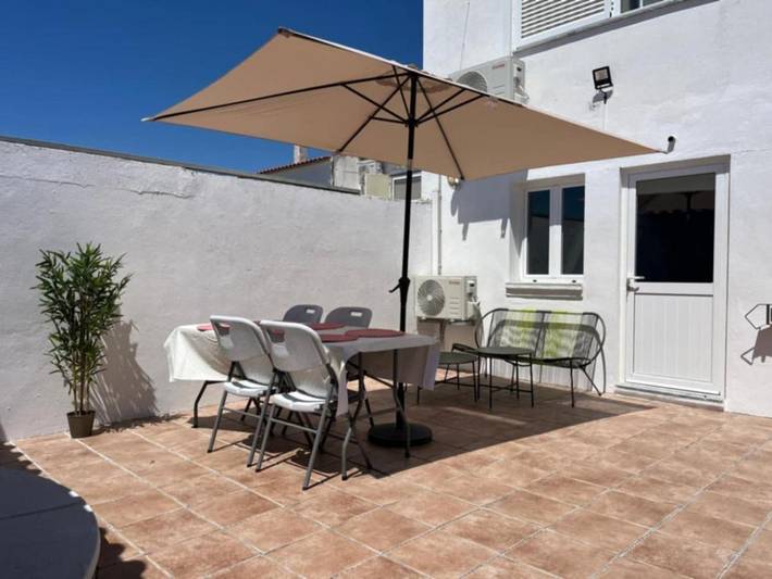 Casa rural para 9 personas, con Terraza además de Piscina y Vistas en Rosal de la Frontera - 4