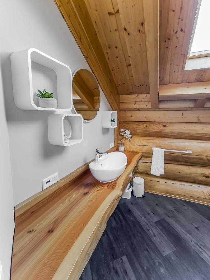 Ferienblockhaus Schwarzwald - Luxus Chalet mit Sauna & Whirlpool in Falkau (Feldberg), Feldberg