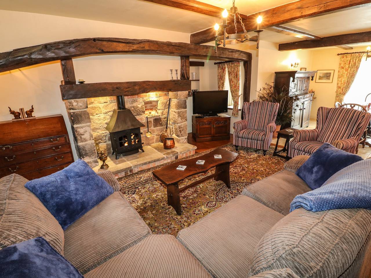 Mill Farm - The Farmhouse in Derbyshire