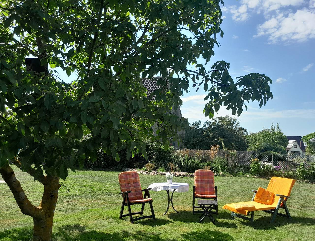 Ganze Wohnung, Apartment 'Gartenblick' mit privater Terrasse, Gemeinschaftsgarten und Wlan in Fuhlendorf, Vorpommern