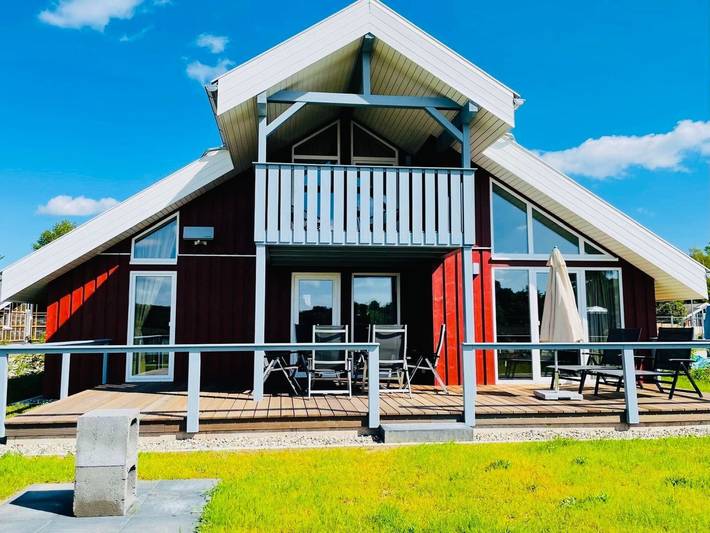 Ferienhaus für 6 Personen, mit Garten und Terrasse sowie Pool und Sauna - 1