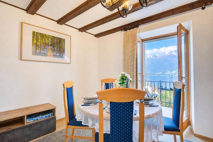 Ferienwohnung für 3 Personen, mit Balkon und Seeblick in Gambarogno - 2