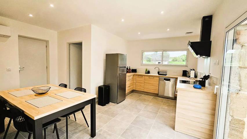 Gîte pour 6 personnes, avec terrasse à Brive-la-Gaillarde - 2