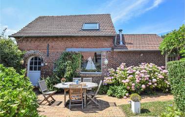 Gîte pour 2 personnes, avec jardin et terrasse à Luneray