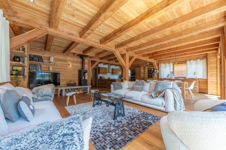 Chalet pour 16 personnes, avec terrasse et sauna ainsi que jacuzzi et jardin dans Serre Chevalier - 2