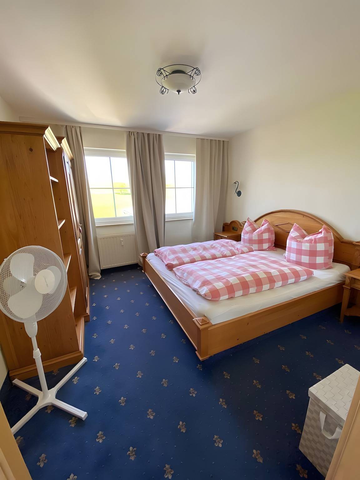 Ganze Wohnung, Familien-Apartment mit Seeblick in Enderndorf am See, Spalt