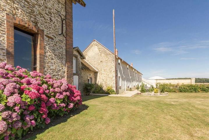 Location de vacances pour 4 personnes, avec vue et jardin à Prunay-en-Yvelines - 4