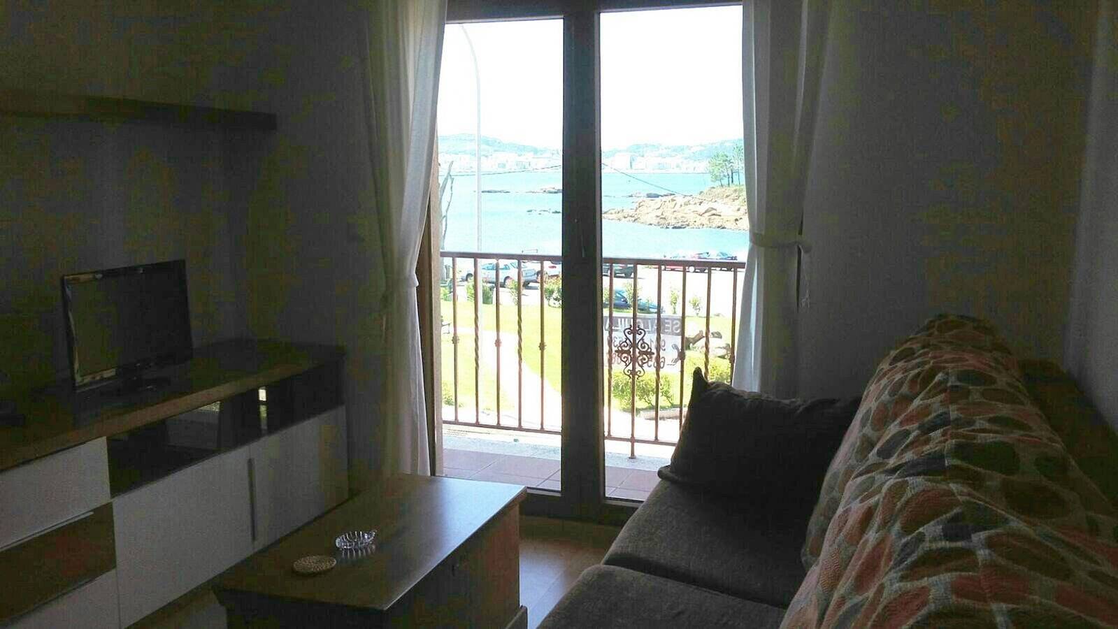 Apartamento entero, Apartamento Contemporáneo en Riveira + Vista al Mar in Riveira, Rias Baixas