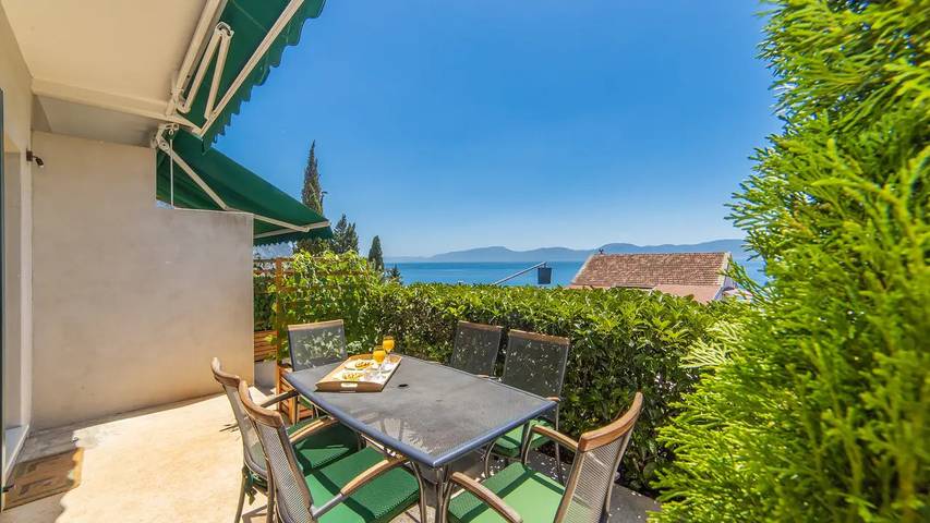 Apartament wakacyjny dla 6 osób, z taras w Brist