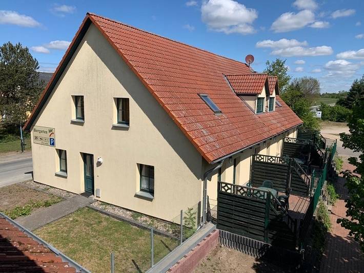 Ferienhaus für 6 Personen, mit Terrasse in Jabel