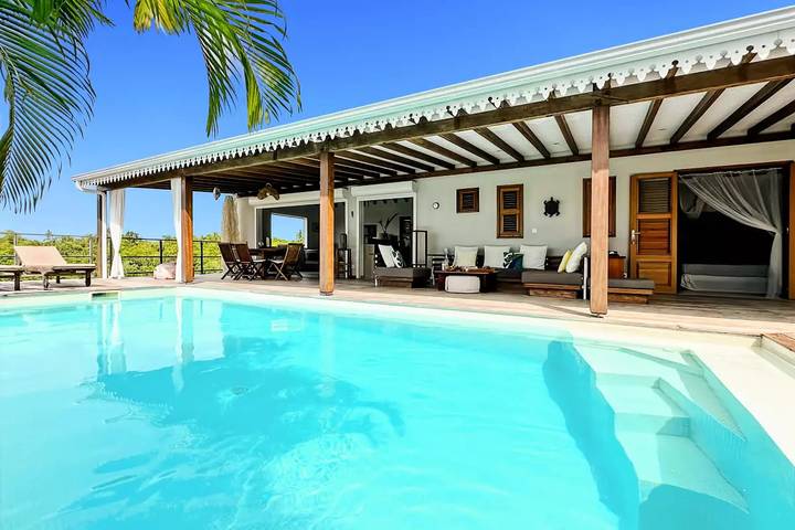 Location de vacances pour 6 personnes, avec vue ainsi que piscine et jardin dans Marie-Galante - 2