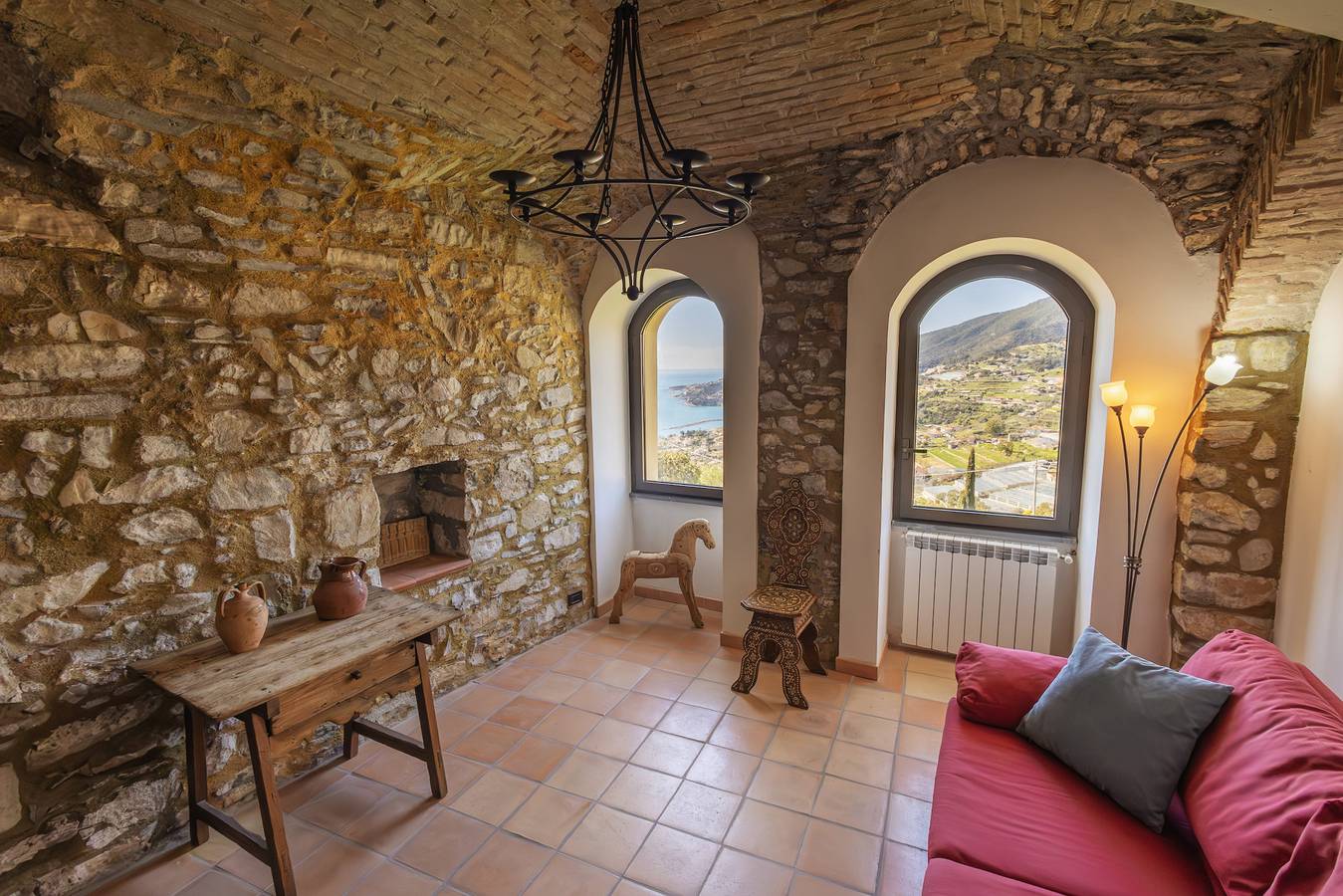 Appartamento intero, Traditional Ligurian House by Wonderful Italy in Sanremo, Comune di Sanremo