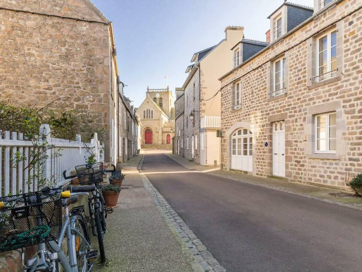Gîte pour 5 personnes, avec terrasse à Barfleur - 4