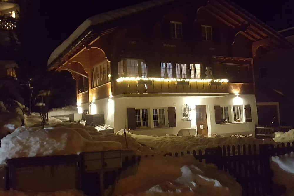 Ganze Wohnung, Chalet Waldperle Appartement/Fewo, Dusche, Wc, 2-Bettwohnung in Arosa, Plessur Alpen