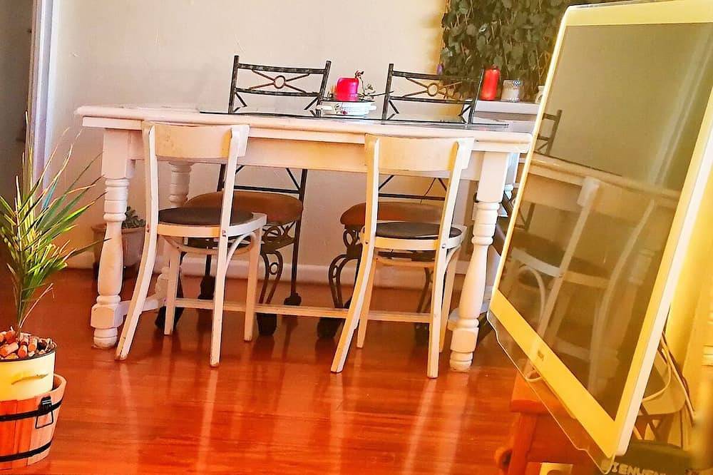 Sud Paris - Chambre/Camera/Room - business simple in Longjumeau, Essonne