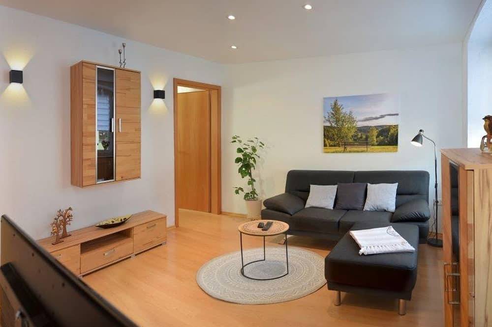 Ganze Wohnung, Ferienwohnung 1 in Bad Weißenstadt 50 qm - Ferienwohnungen Familie Fuss Bad in Weißenstadt, Landkreis Wunsiedel im Fichtelgebirge