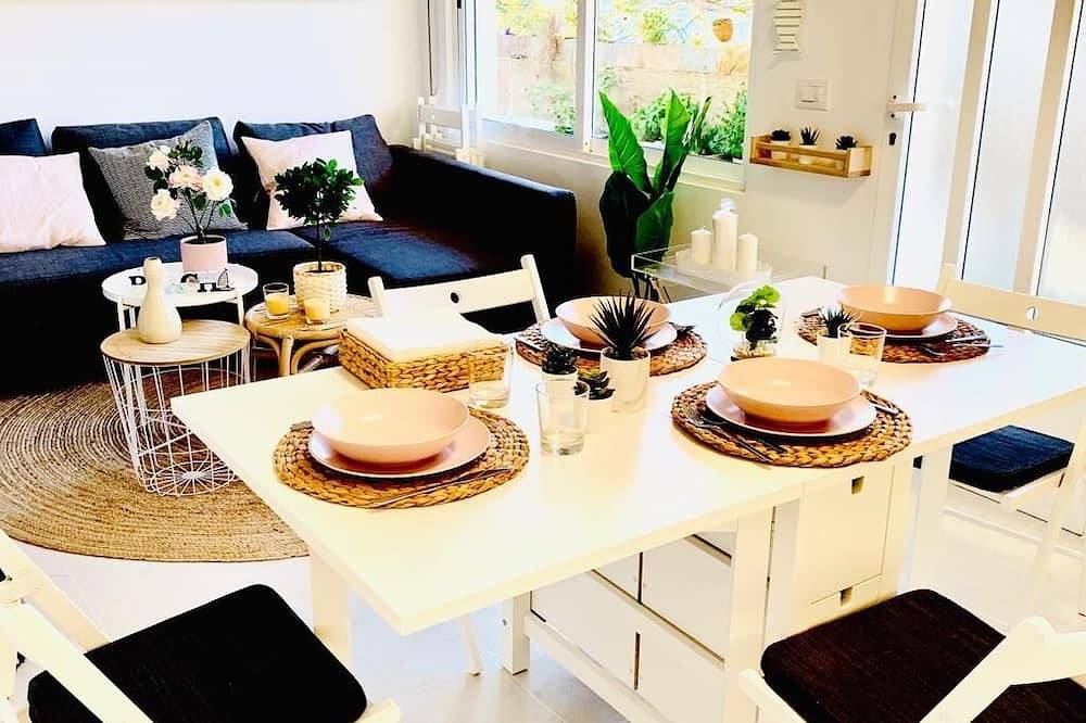 Entire apartment, Sweet & Relax Beach Apartment \"Las Gaviotas\" Noia- Portosin in Portosín, Porto do Son