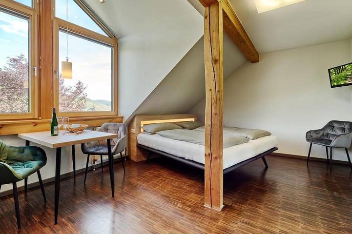 Ferienwohnung für 2 Personen, mit Garten in Lieser