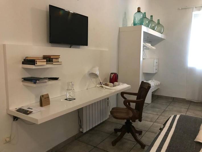 Hotel para 3 personas, con jardín además de piscina y jacuzzi en Tentudía - 3