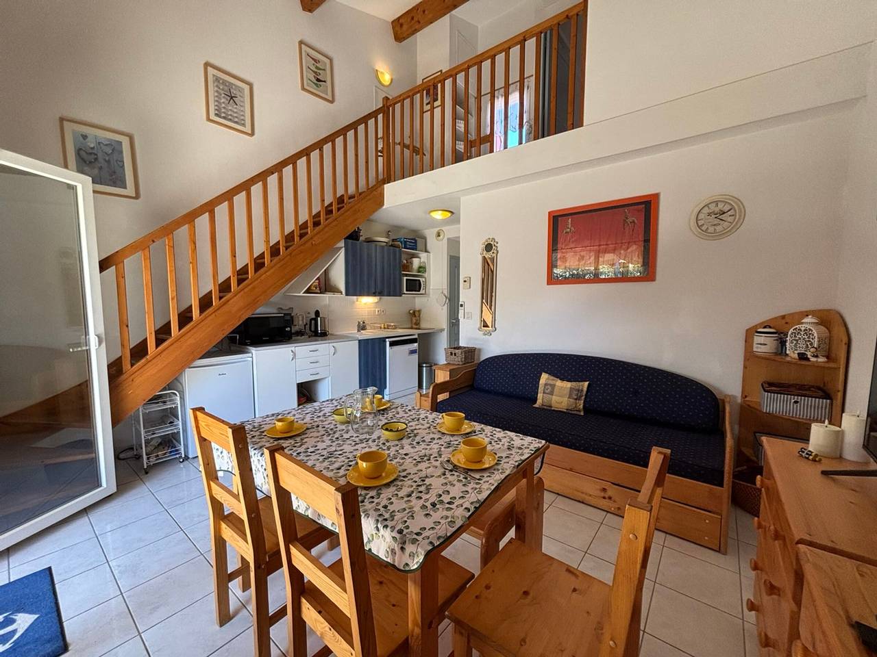 Villa 7 pers, Narbonne Plage à 400m, 3 ch, terrasses, parking, proche commerces et loisirs in Narbonne Plage, Narbonne