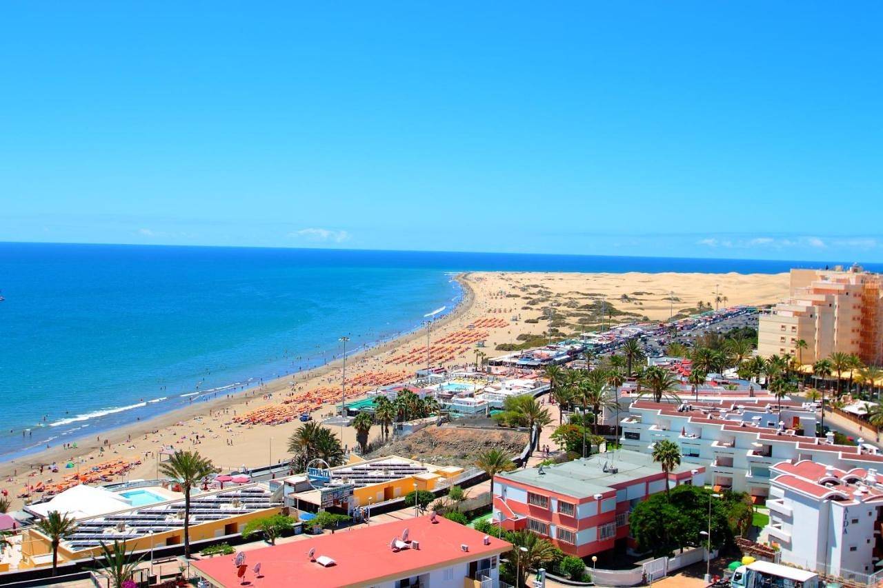 Hl Suitehotel Playa del Inglés - Adults Only in Maspalomas, San Bartolomé de Tirajana