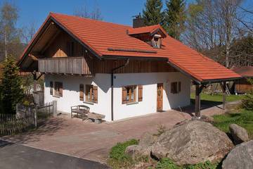 Ferienhaus für 6 Personen, mit Garten und Balkon sowie Sauna in Mauth